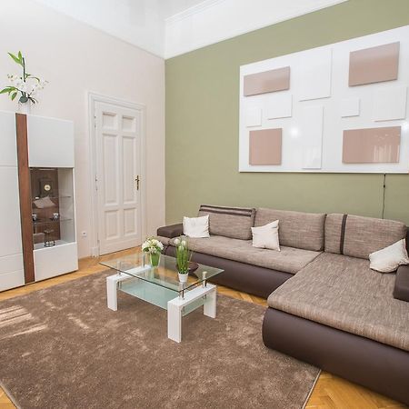 Novak Apartman Szeged Exterior photo