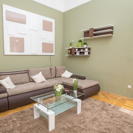 Novak Apartman Szeged Exterior photo