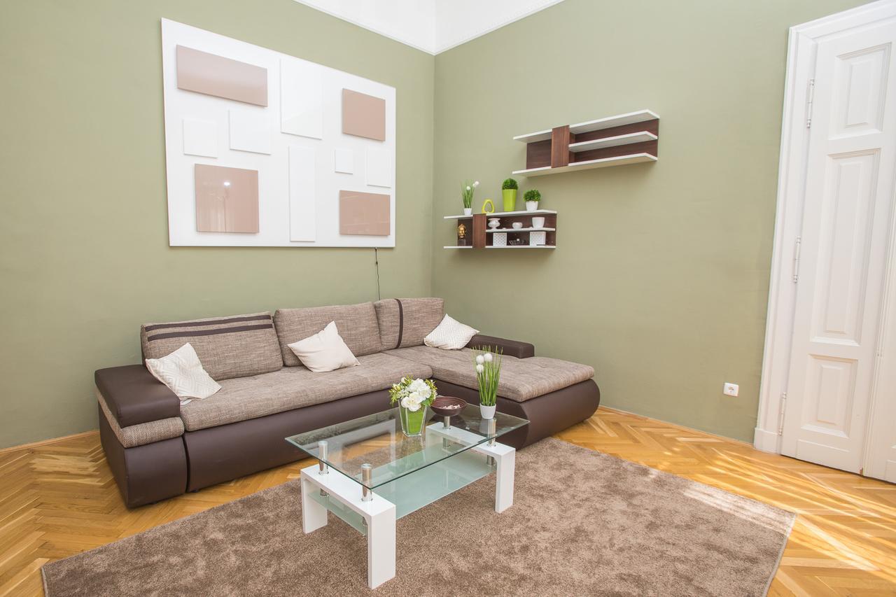 Novak Apartman Szeged Exterior photo